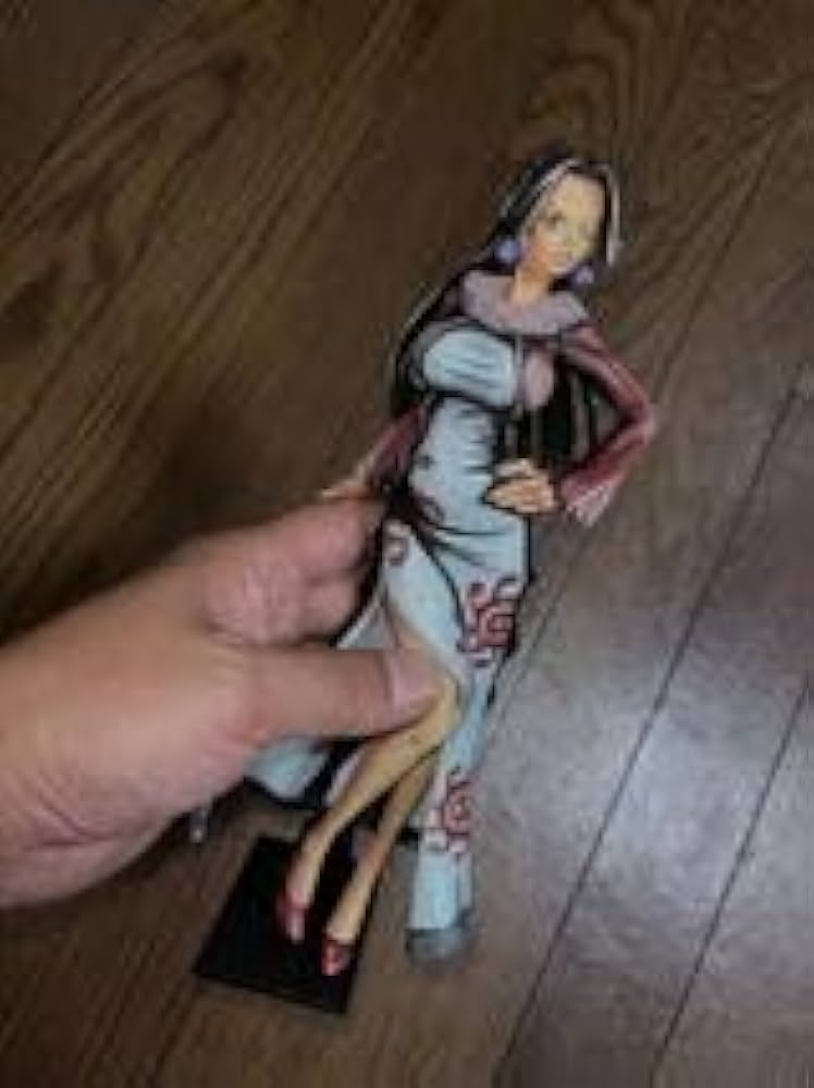 ボア・ハンコック フィギュア　リペイント　2次元彩色　キャストオフ不可 ボア・ハンコック フィギュア リペイント 2次元彩色 キャスト
